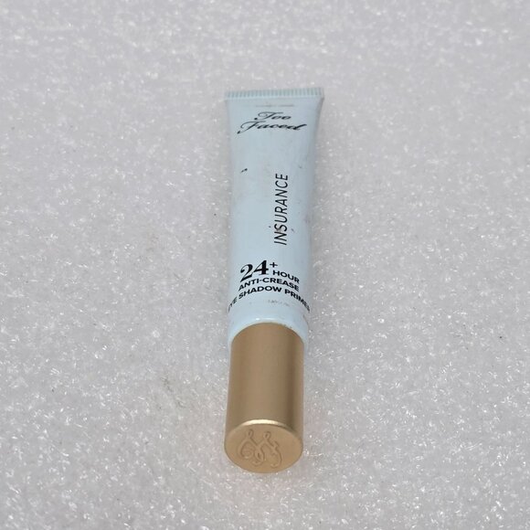 Too Faced Insurance 24+ Hour Anti-Crease Eye Shadow Primer 0.35 Oz - Picture 1 of 2